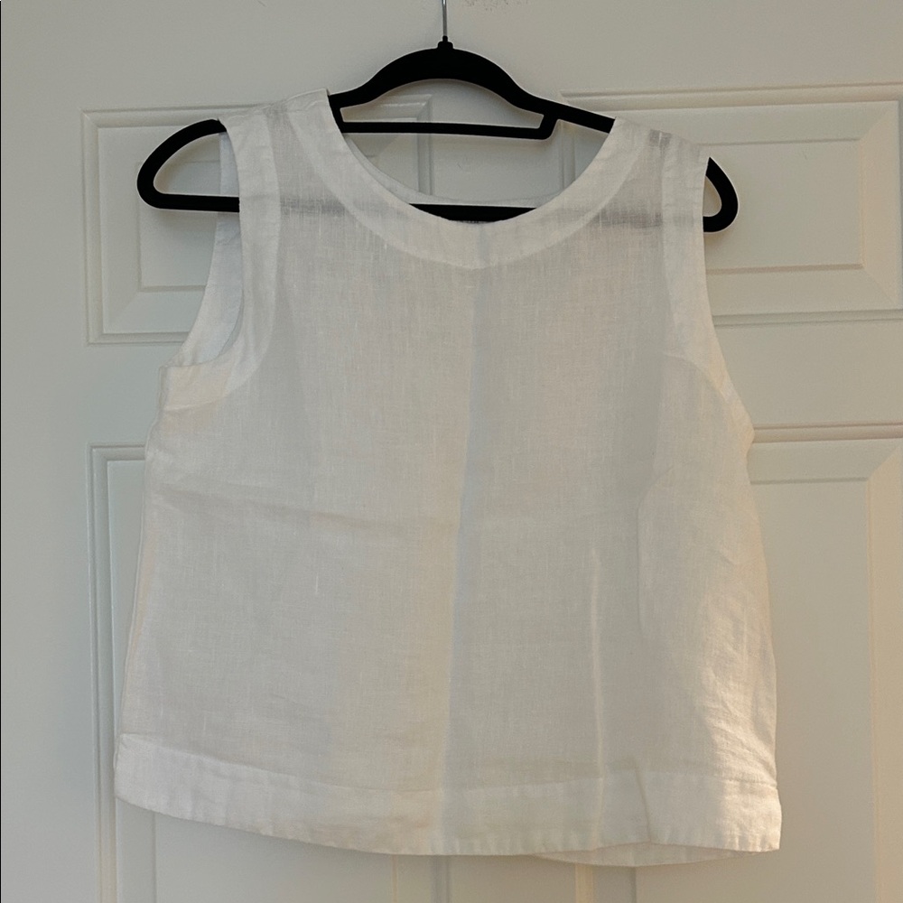 Cut Loose Linen Tank